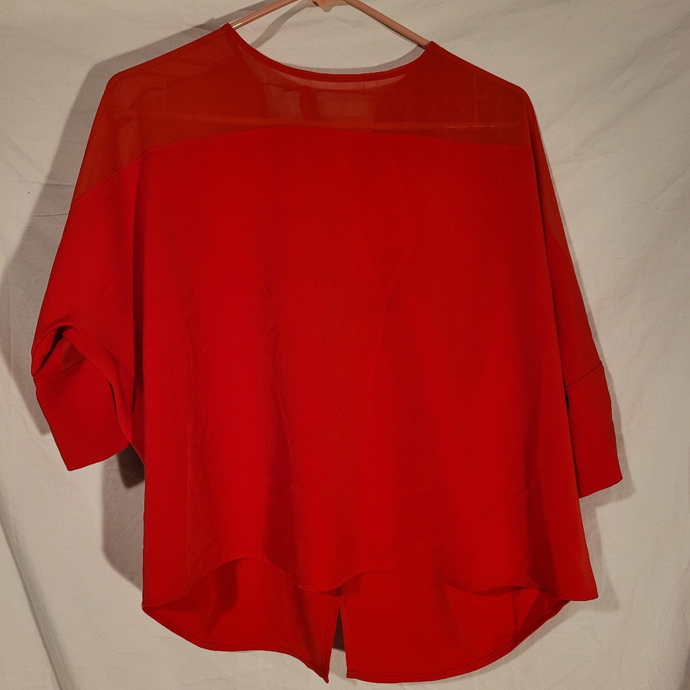 Express red blouse - Picture 4 of 7